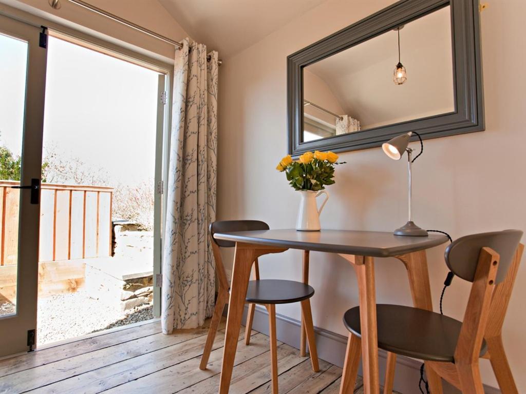 Bed and Breakfast Grove Park Newport  Esterno foto